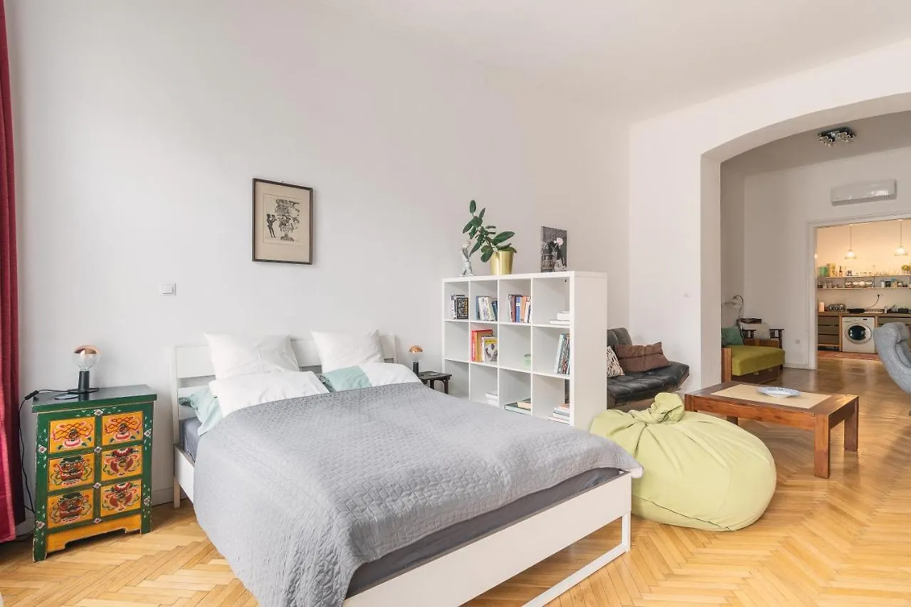 Bright & Spacious Loft With Basilica View Βουδαπέστη